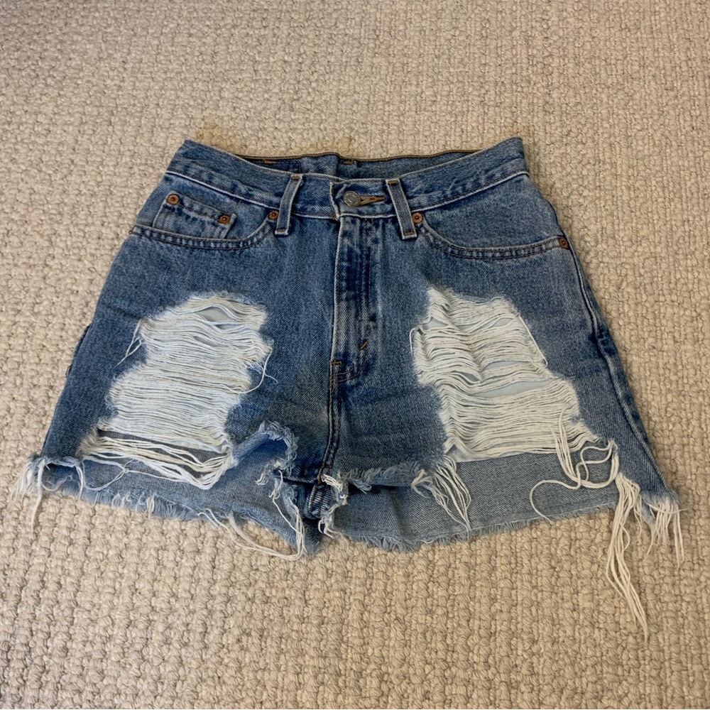 Levi’s denim shorts